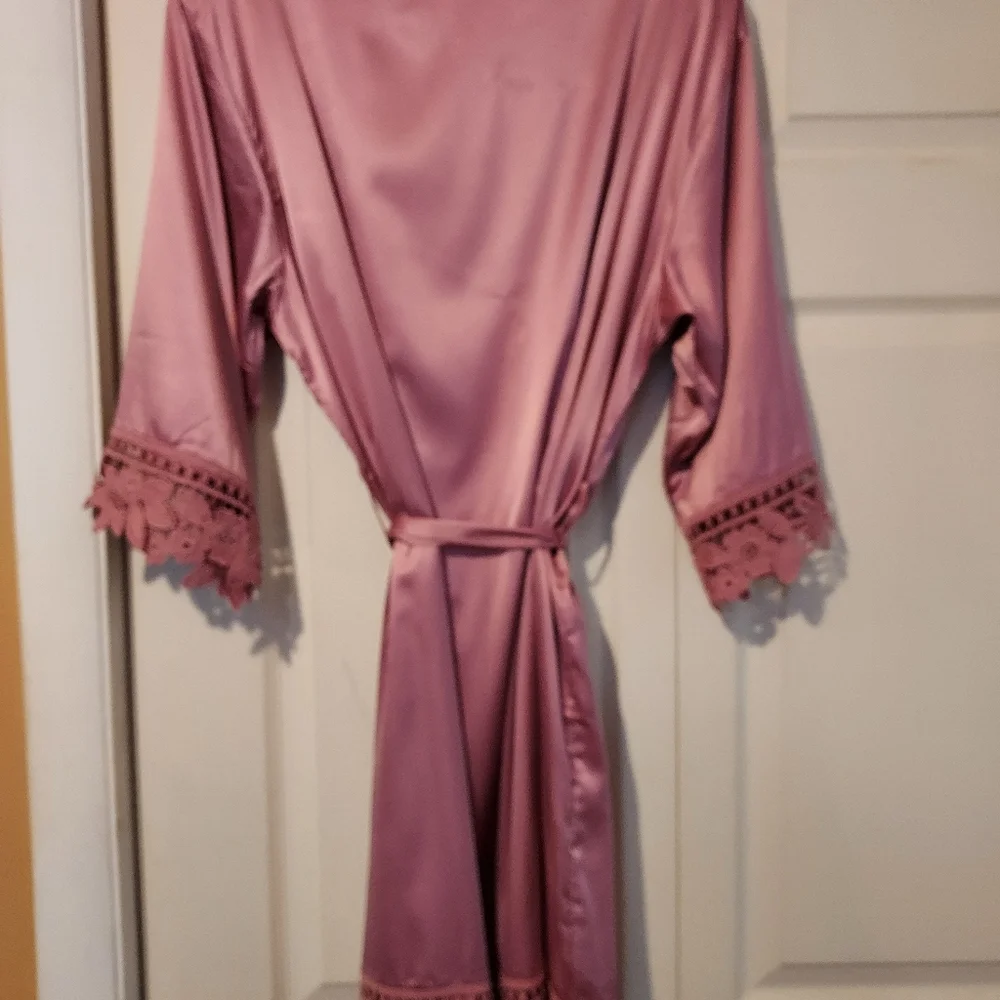 Womens One Size Robe Kimono Rose Mauve Bell Sleeve Lace Trim Belt Glam